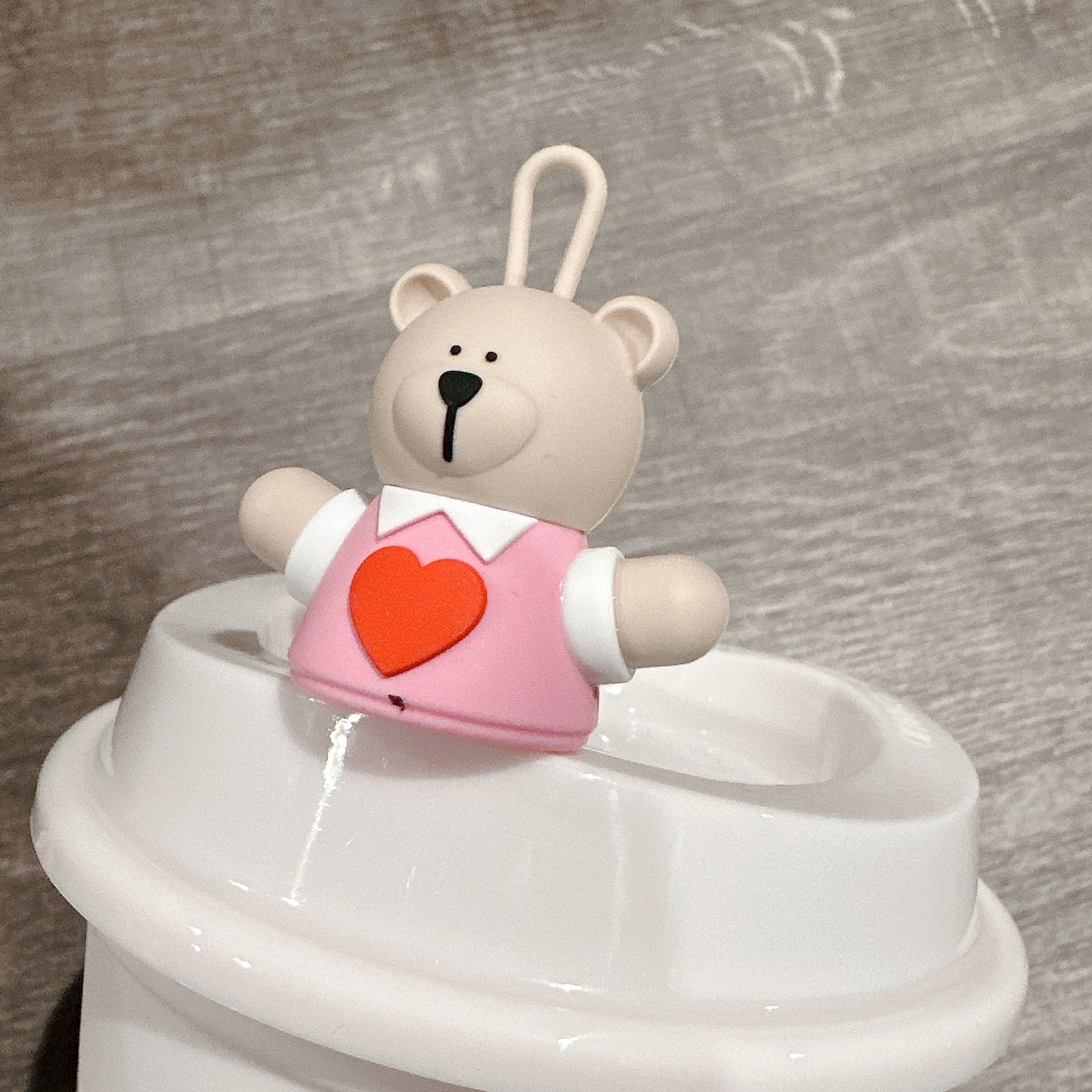 バレンタイン2025リユーザブルカップ473ml+バレンタイン2025リユーザブルカップ専用ドリンクホールキャップベアリスタ/スターバックス/その他を使ったクチコミ（3枚目）