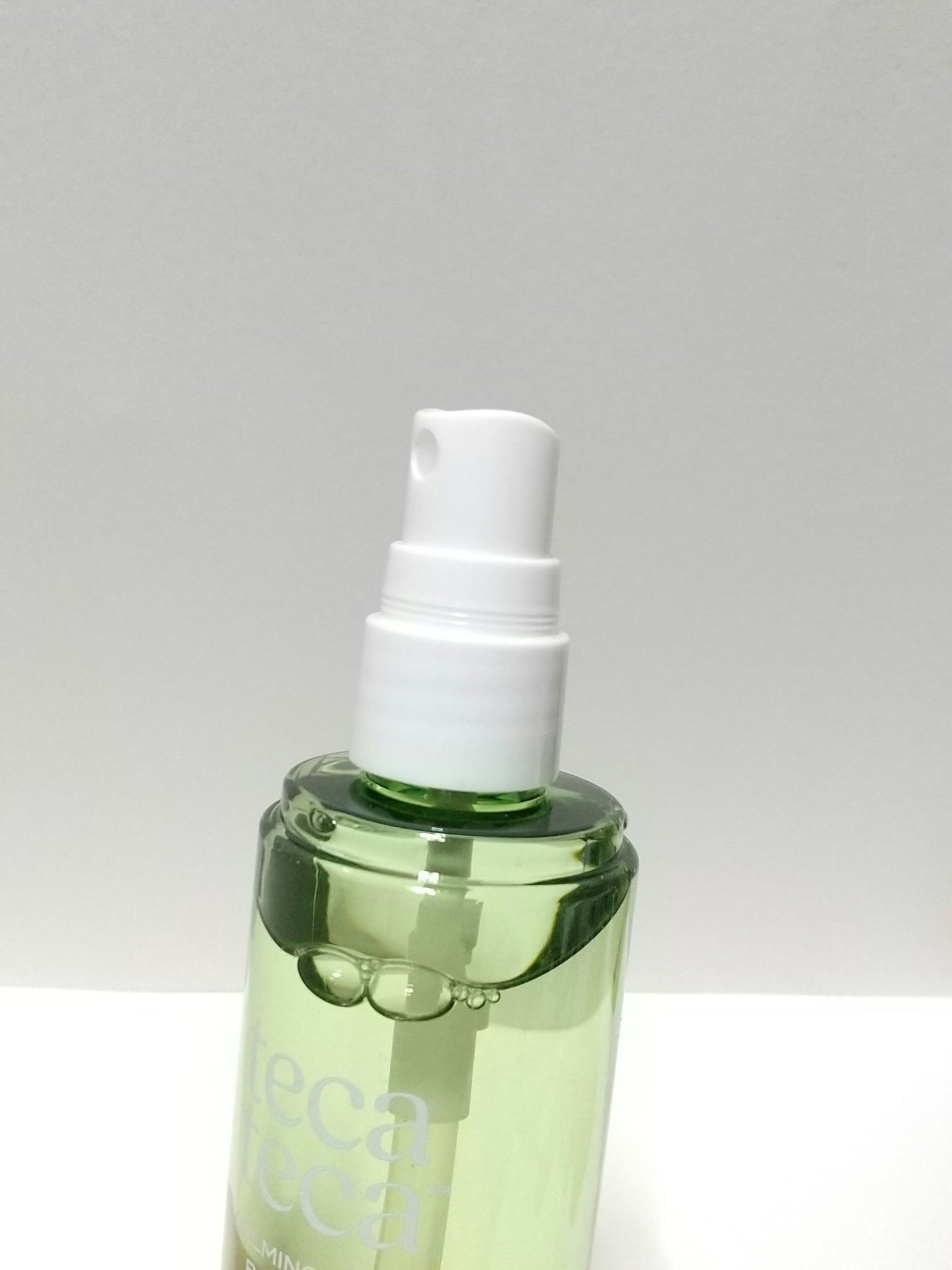 なつ@投稿ある方フォロバ on LIPS 「⭐️⭐️⭐️⭐️☆どの向きでもスプレーできる✨MD'SPICK..」(2枚目)