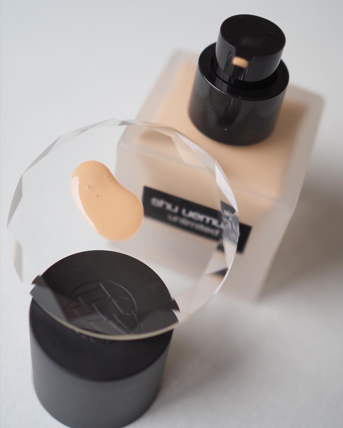 （旧）アンリミテッド ラスティング フルイド/shu uemura/リキッドファンデーションを使ったクチコミ（2枚目）