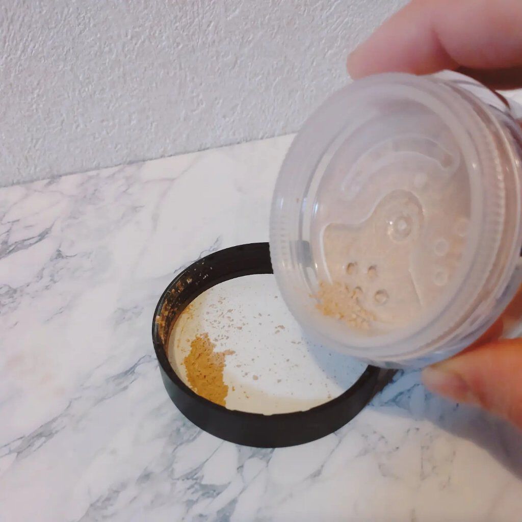 オリジナル ファンデーション（SPF15・PA++) ライト（標準色）/bareMinerals/パウダーファンデーションを使ったクチコミ（3枚目）