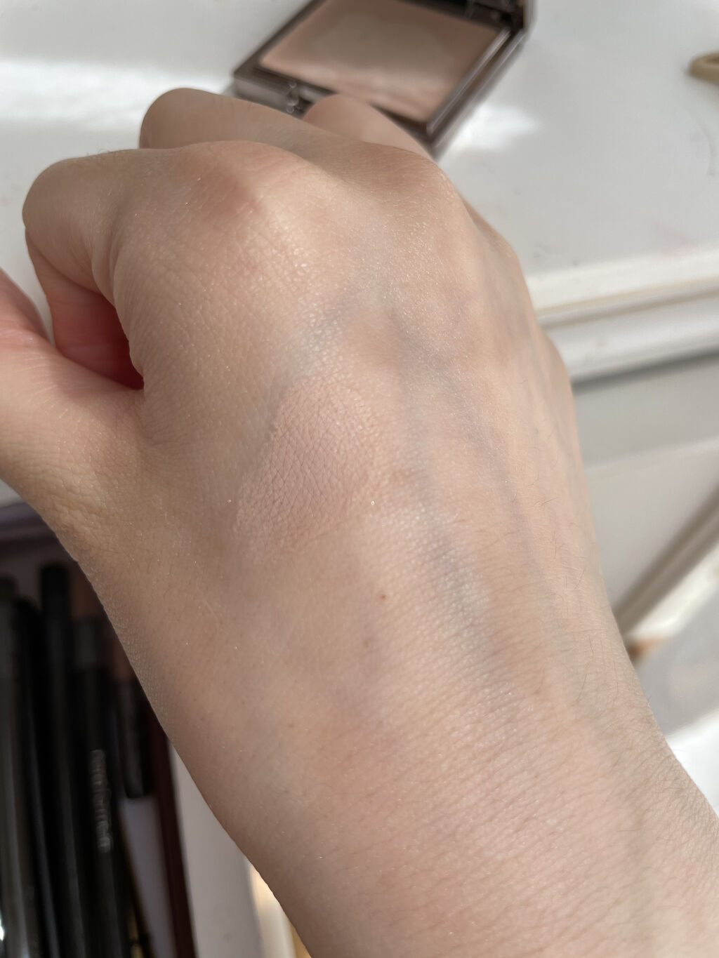 アイリッドベース（N） 01 Neutral/LUNASOL/アイシャドウベースを使ったクチコミ（2枚目）