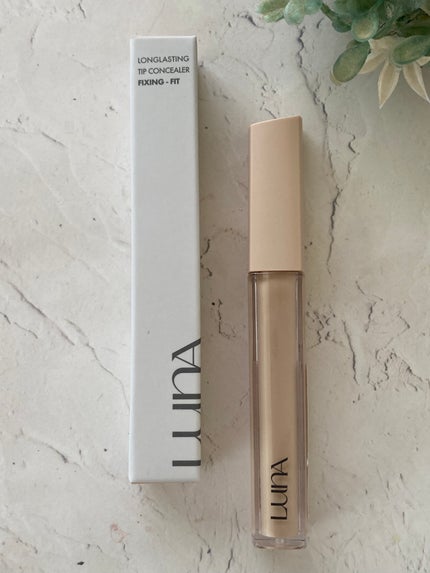 ロングラスティングチップコンシーラーフィックシングフィット/LUNA/リキッドコンシーラーを使ったクチコミ(1枚目)