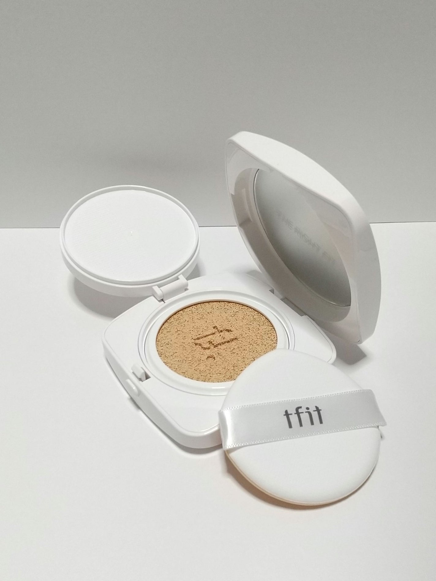 レイヤリングフィットカバークッションEX/TFIT/クッションファンデーションを使ったクチコミ(2枚目)