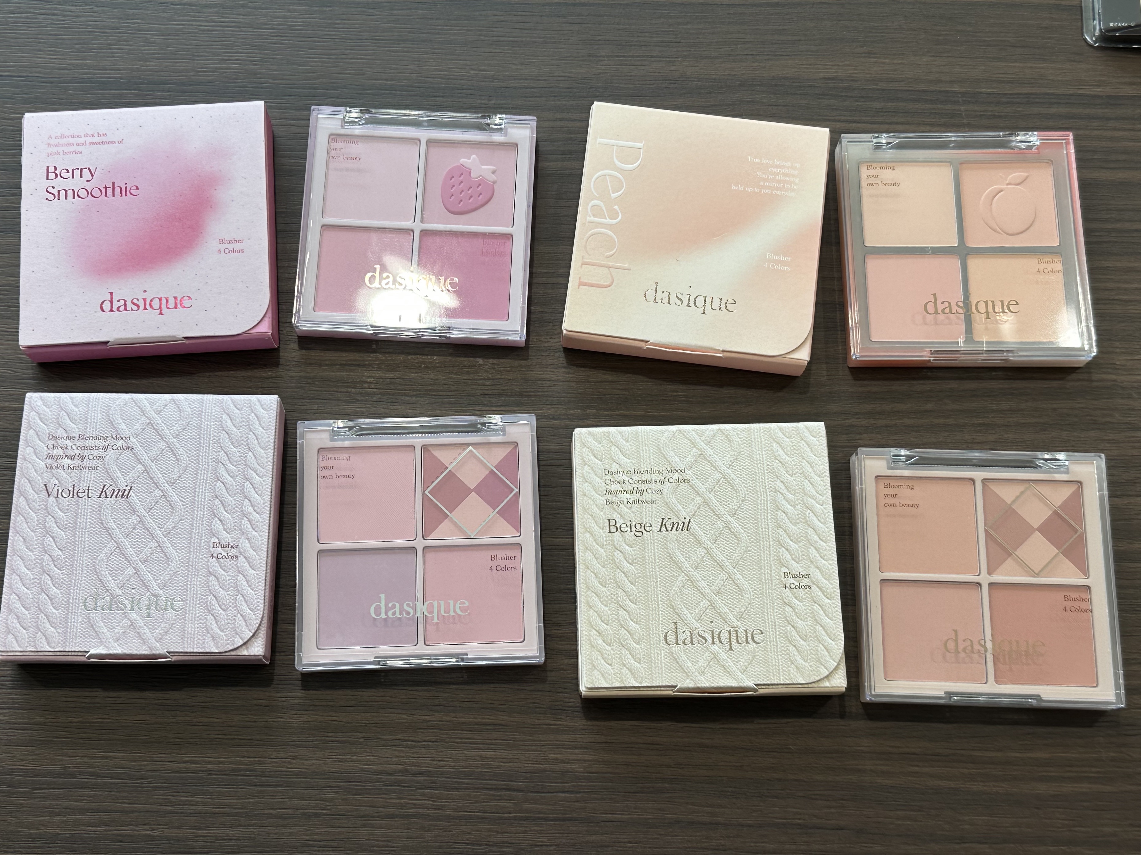 ブレンディングムードチーク 04 ベージュニット/dasique/パウダーチークを使ったクチコミ（3枚目）