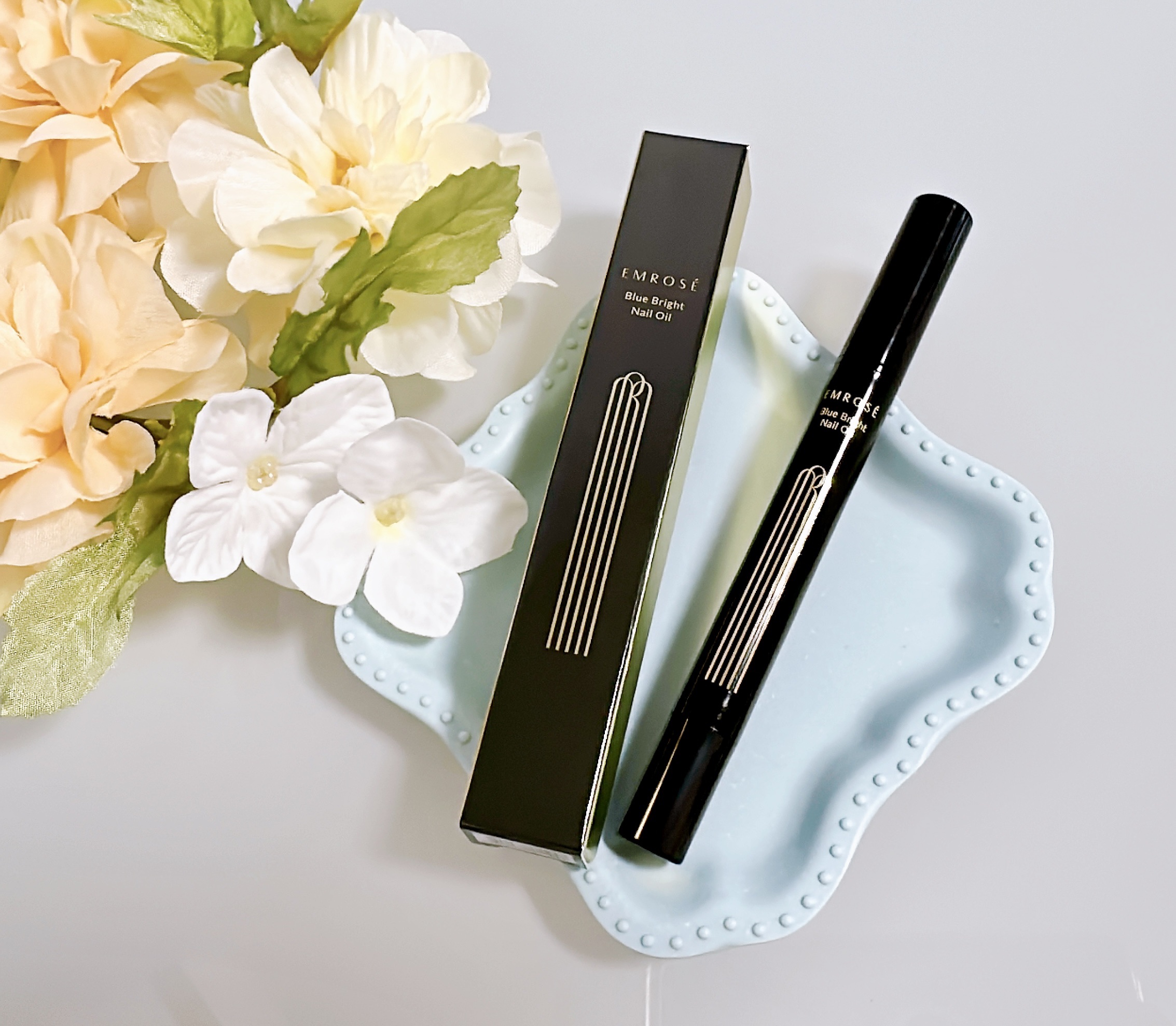 ブルーブライトネイルオイル/EMROSÉ/ネイルオイル・トリートメントを使ったクチコミ（1枚目）