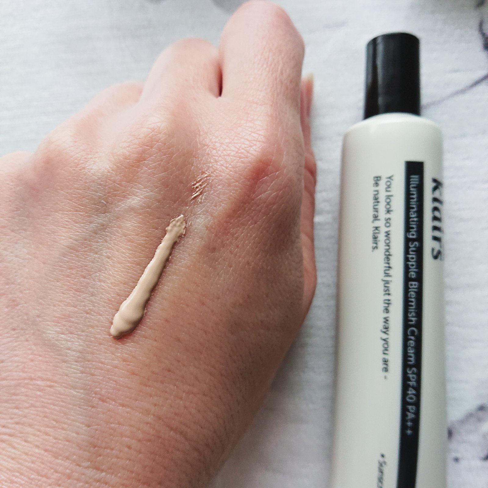 イルミネーティングサプルブレミッシュクリーム(40ml)/Klairs/化粧下地を使ったクチコミ（2枚目）