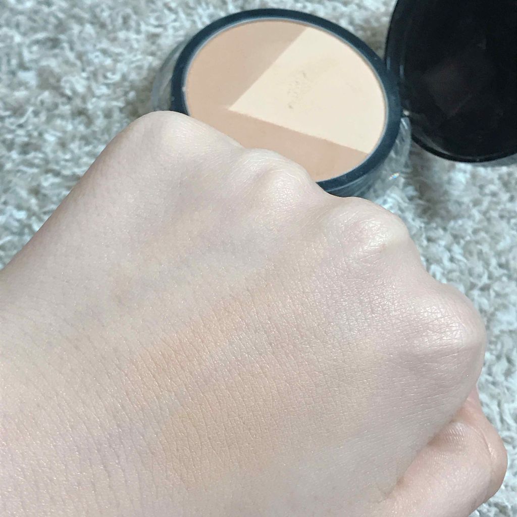 フェイスステュディオ Vフェイス デュオパウダー/MAYBELLINE NEW YORK/プレストパウダーを使ったクチコミ(4枚目)