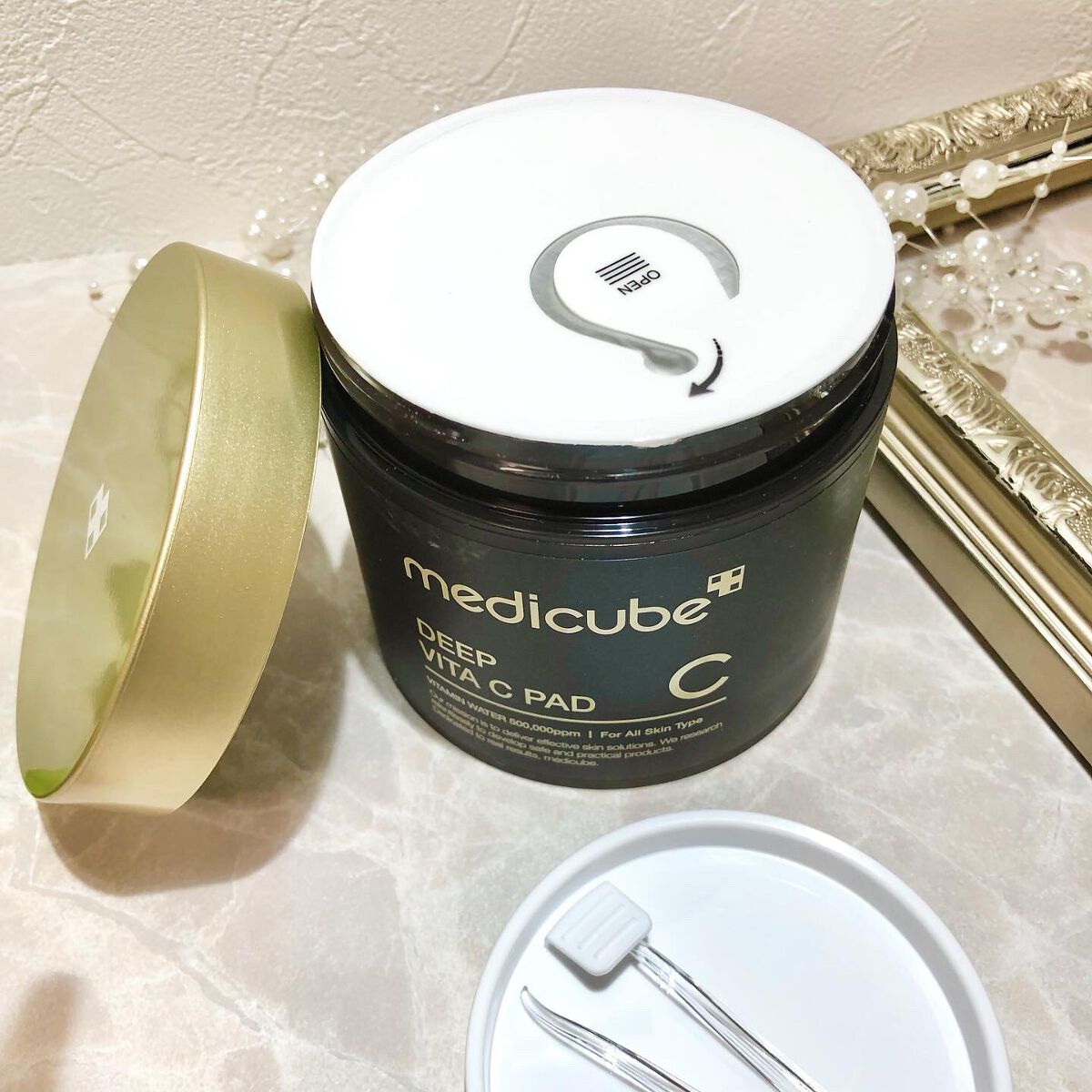 ディープビタCアンプル/MEDICUBE/美容液を使ったクチコミ（2枚目）