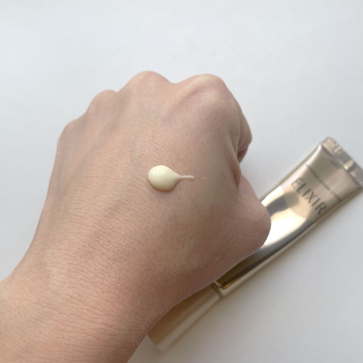 エリクシール シュペリエル エンリッチド リンクルクリーム/エリクシール/アイケア・アイクリームを使ったクチコミ(3枚目)