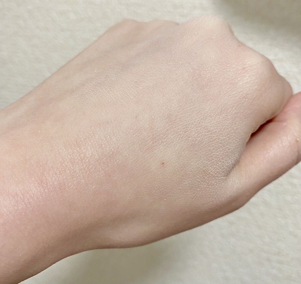 シルキーフィットパウダー /コモエース/ルースパウダーを使ったクチコミ（3枚目）