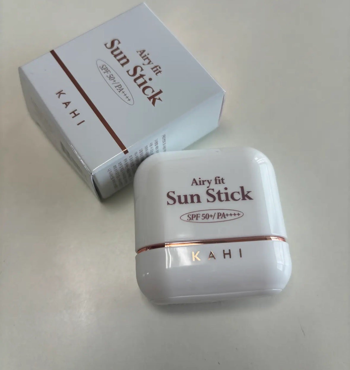 エアリーフィットサンスティック/KAHI/日焼け止めスティックを使ったクチコミ(1枚目)