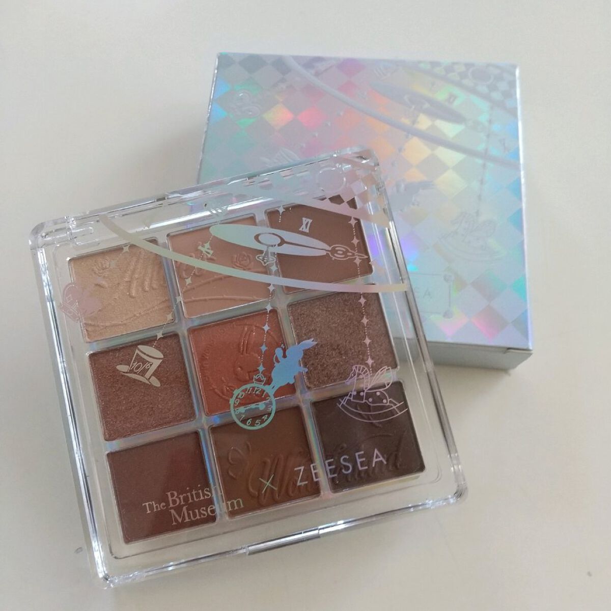 クォーツ 9色アイシャドウパレット(ドリームランドアイシャドウ)/ZEESEA/アイシャドウパレットを使ったクチコミ（2枚目）
