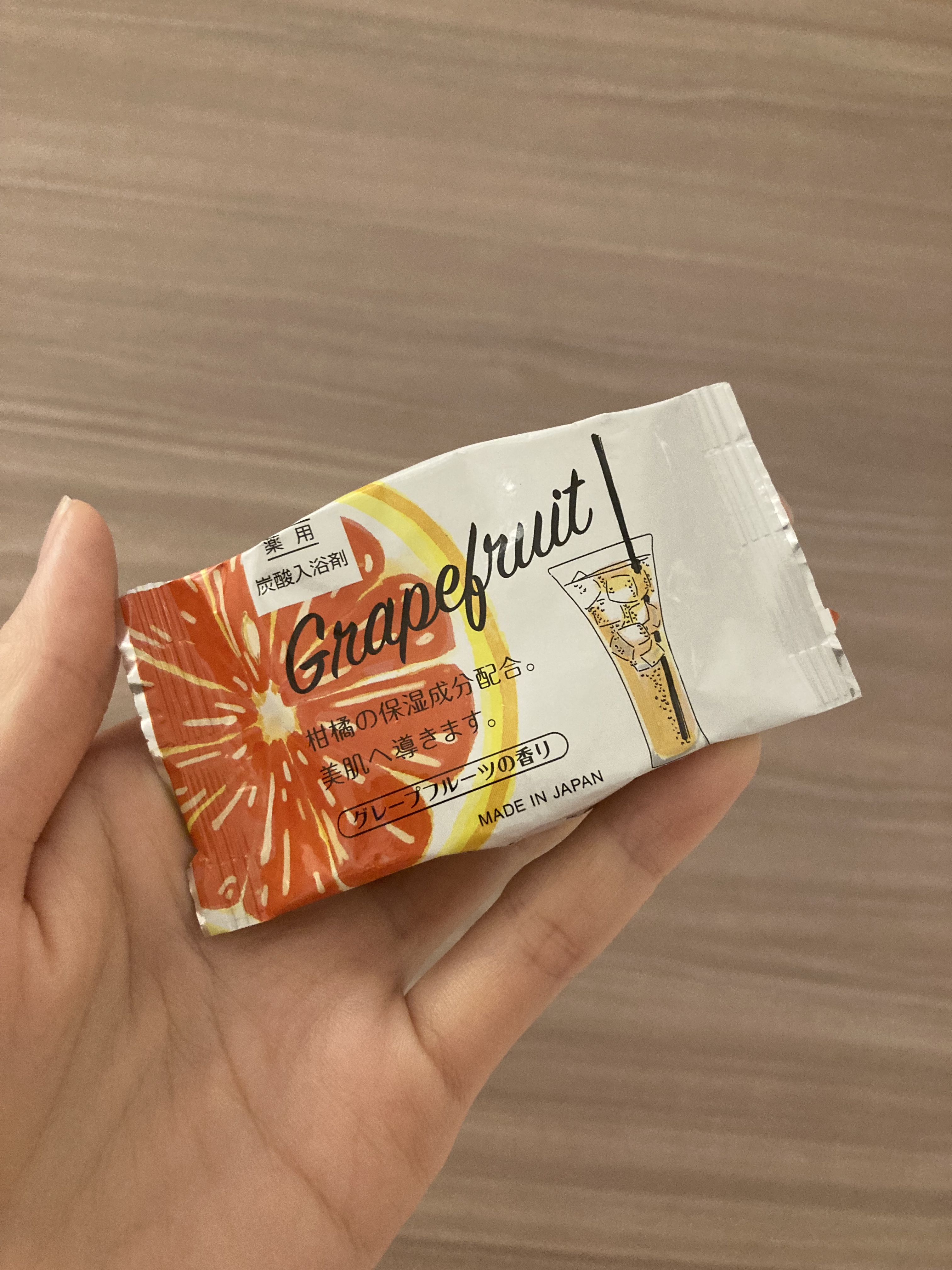 薬用入浴剤 Citrus/紀陽除虫菊/炭酸系入浴剤を使ったクチコミ（2枚目）