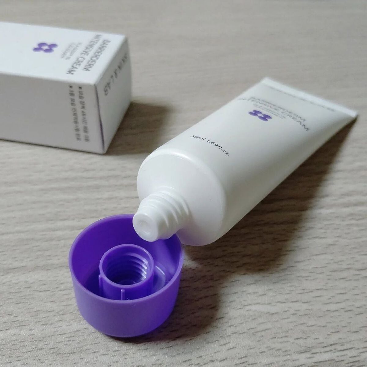 バリアダームモイストクリーム/SKIN&LAB/フェイスクリームを使ったクチコミ(2枚目)