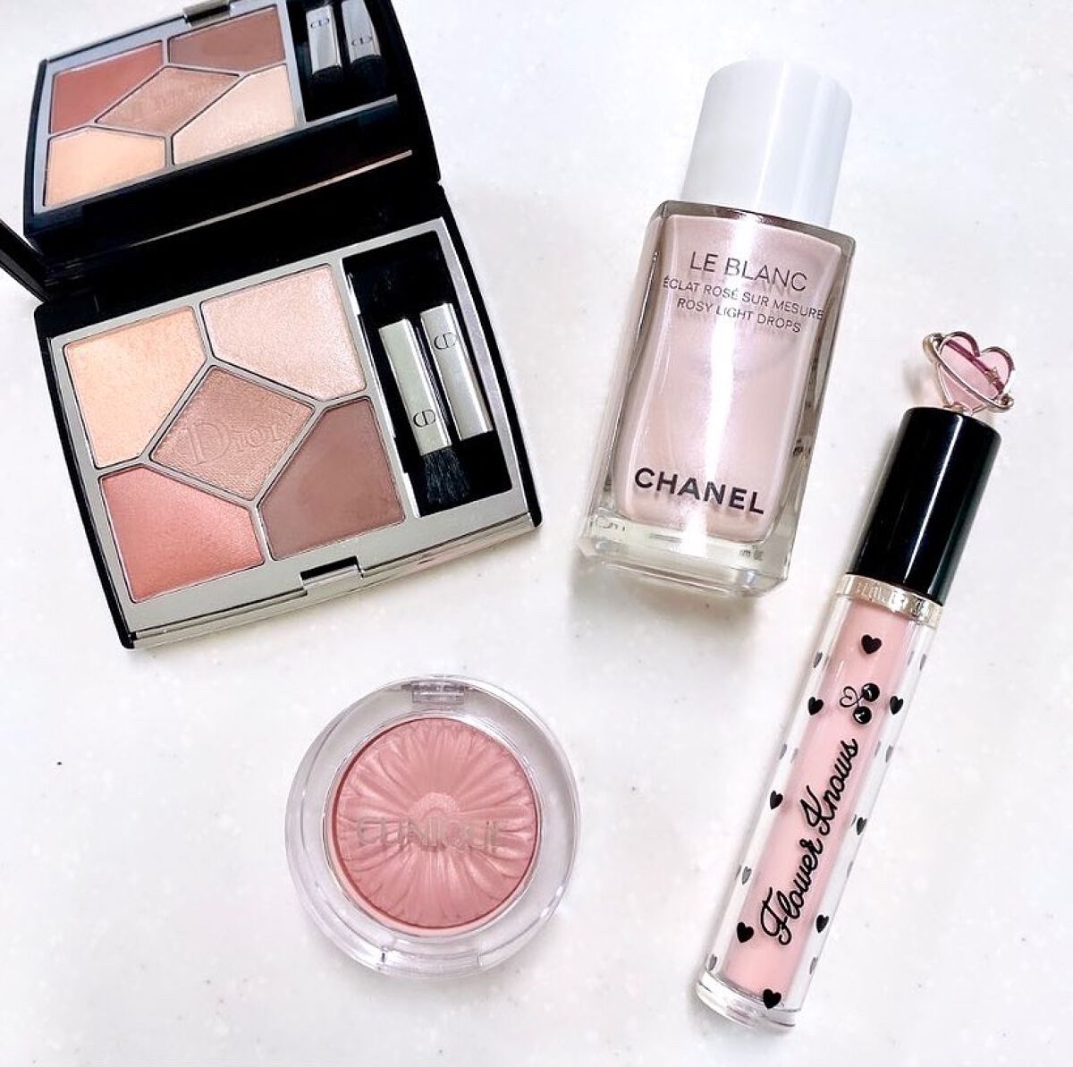 ル ブラン ロージー ドロップス/CHANEL/リキッドハイライトを使ったクチコミ（1枚目）