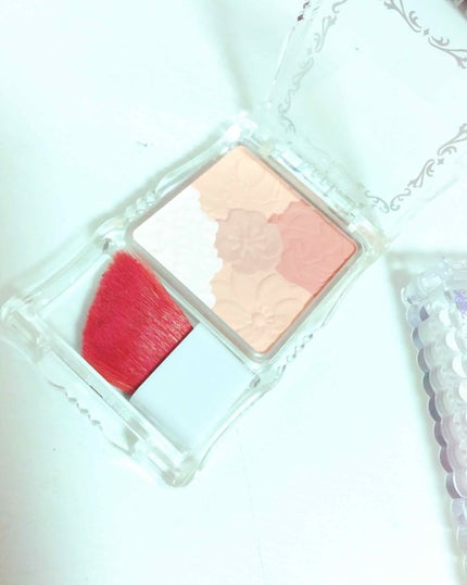 グロウフルールハイライター/キャンメイク/パウダーハイライトを使ったクチコミ(3枚目)