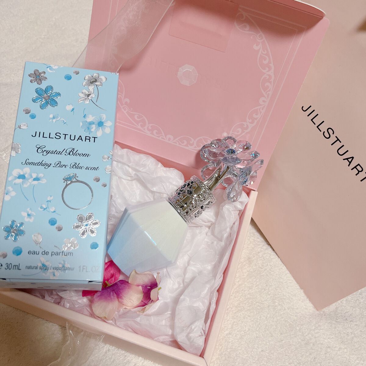 クリスタルブルーム　サムシングピュアブルー セント　オードパルファン/JILL STUART/香水(レディース)を使ったクチコミ（1枚目）