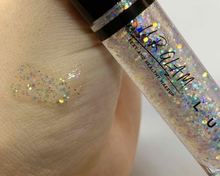 UR GLAM LUXE GLITTER LIP GLOSS/U R GLAM/リップグロスを使ったクチコミ(3枚目)