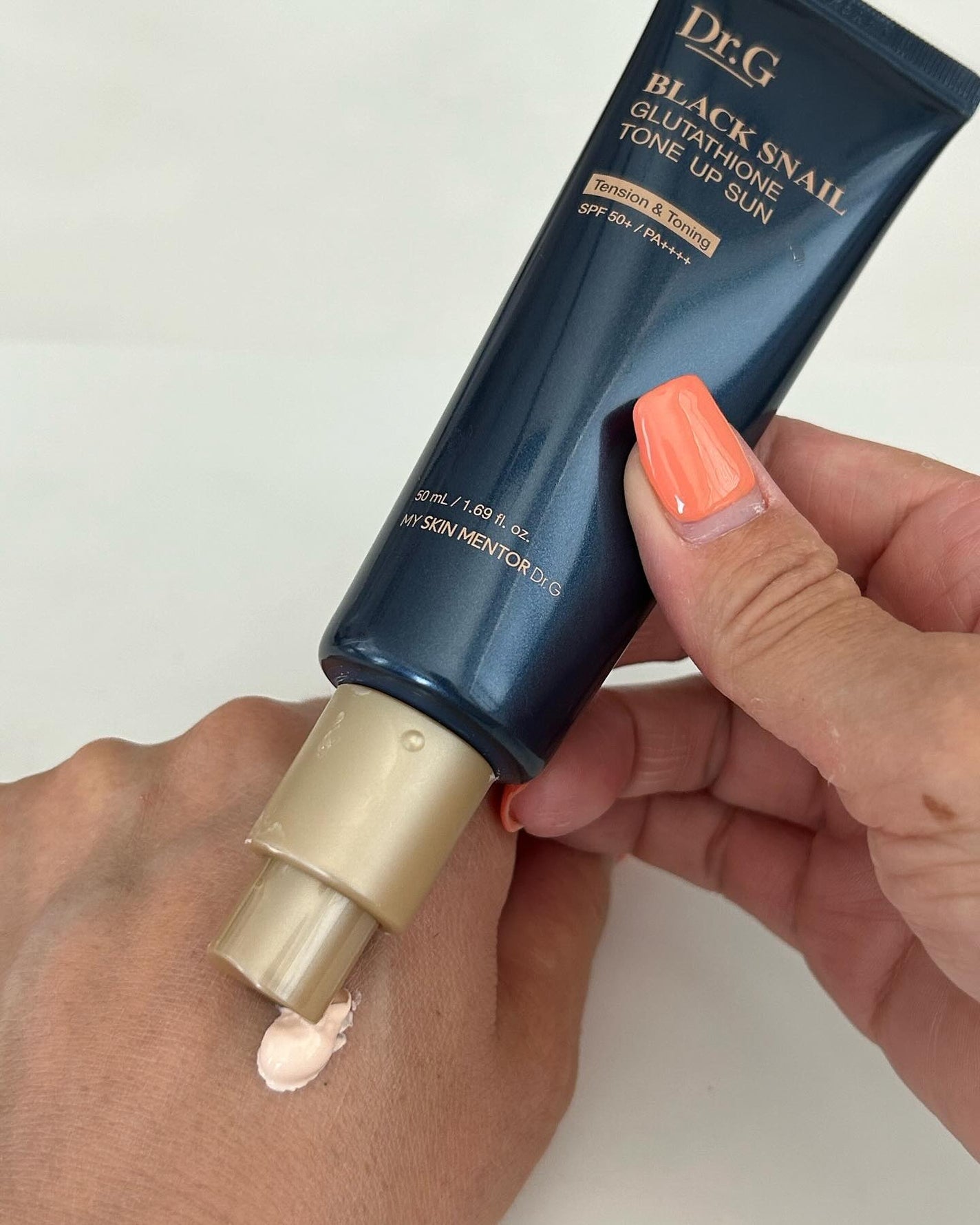 ブラックスネイルグルタチオントーンアップサン/Dr.G/日焼け止めクリームを使ったクチコミ(2枚目)