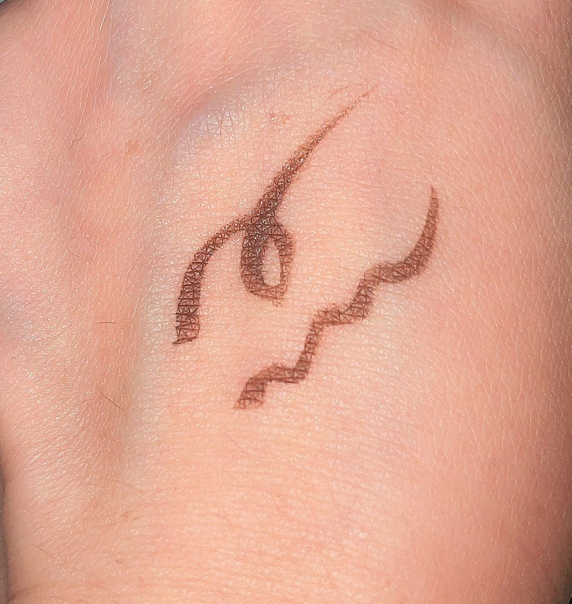 シルキーリキッドアイライナーWP/D-UP/リキッドアイライナーを使ったクチコミ(3枚目)