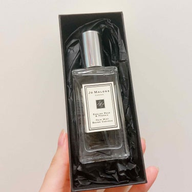 Jo MALONE LONDON イングリッシュ ペアー ＆ フリージア ヘア ミストのクチコミ「JO MALONE LONDONのヘアミストです🙂
香りはイングリッシュペアー&フリージアです.....」（1枚目）