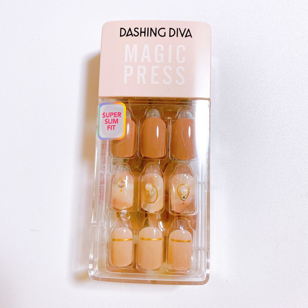 1秒ネイルマジックプレス/DASHINGDIVA MAGICPRESS/ネイルチップ・パーツを使ったクチコミ(2枚目)