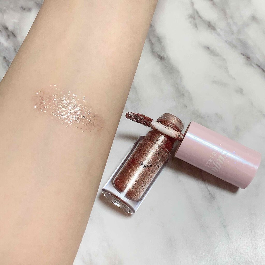 シュガー トゥインクル リキッド シャドウ 03 KITTEN BEIGE/PERIPERA/リキッドアイシャドウを使ったクチコミ（2枚目）