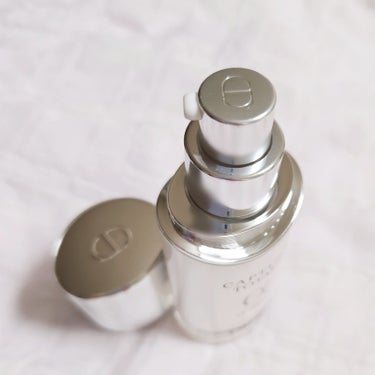 Dior カプチュール トータル ル セラムのクチコミ「当選品レビュー
──────────
#Dior
#カプチュールトータルルセラム
￥15950.....」（2枚目）