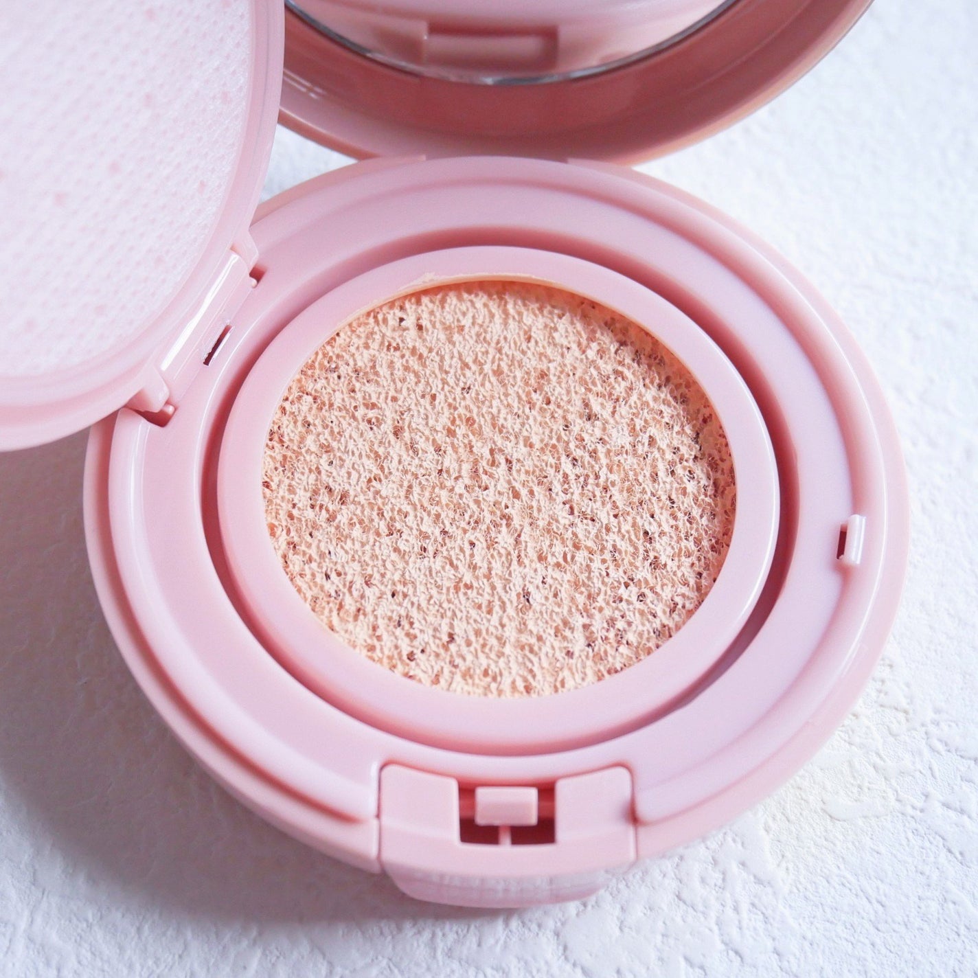 シースルー ヴェール コンパクト/PAUL & JOE BEAUTE/ファンデーションを使ったクチコミ(3枚目)