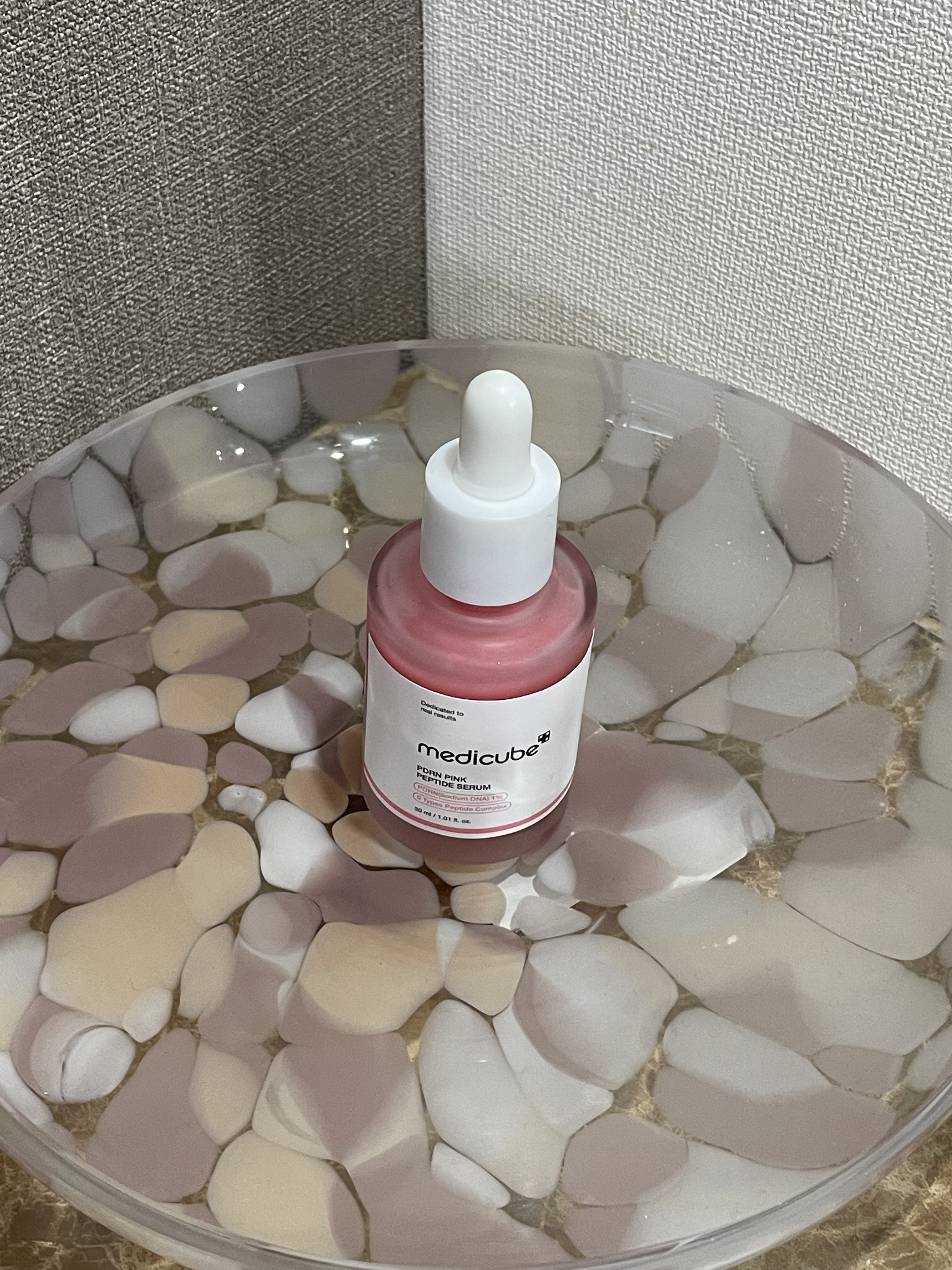 PDRNピンクアンプル PDRN 10,000ppm配合/MEDICUBE/美容液を使ったクチコミ（3枚目）