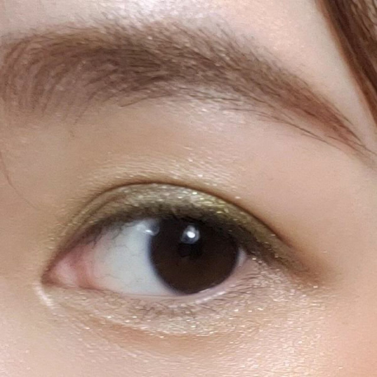 ダズルシャドウ エクストリーム ジョワ ドゥ グリッツ/M・A・C/単色アイシャドウを使ったクチコミ（3枚目）