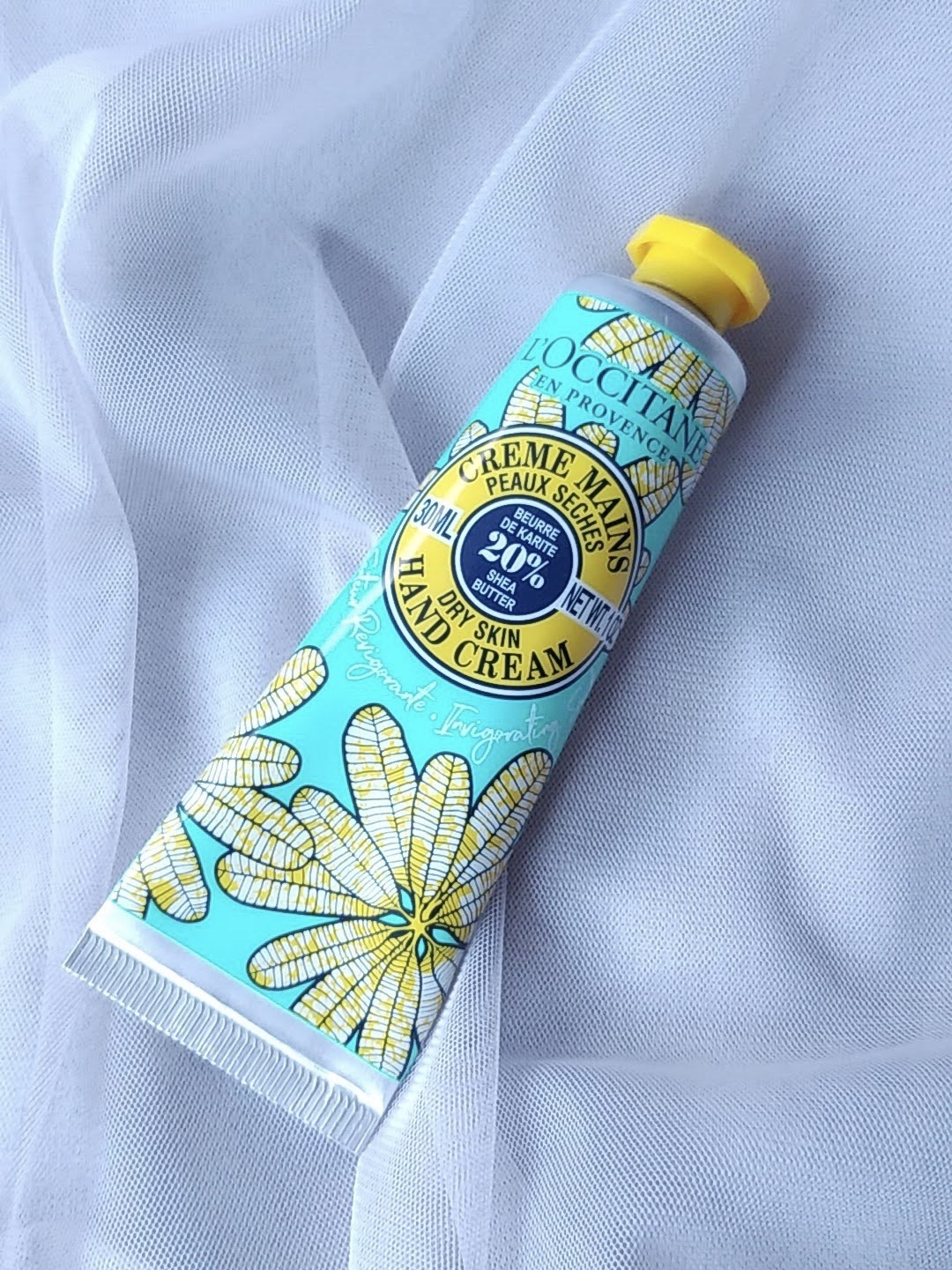 ハピネススマイル シア ハンドクリーム(ジンジャーシトラス)/L'OCCITANE/ハンドクリームを使ったクチコミ（1枚目）