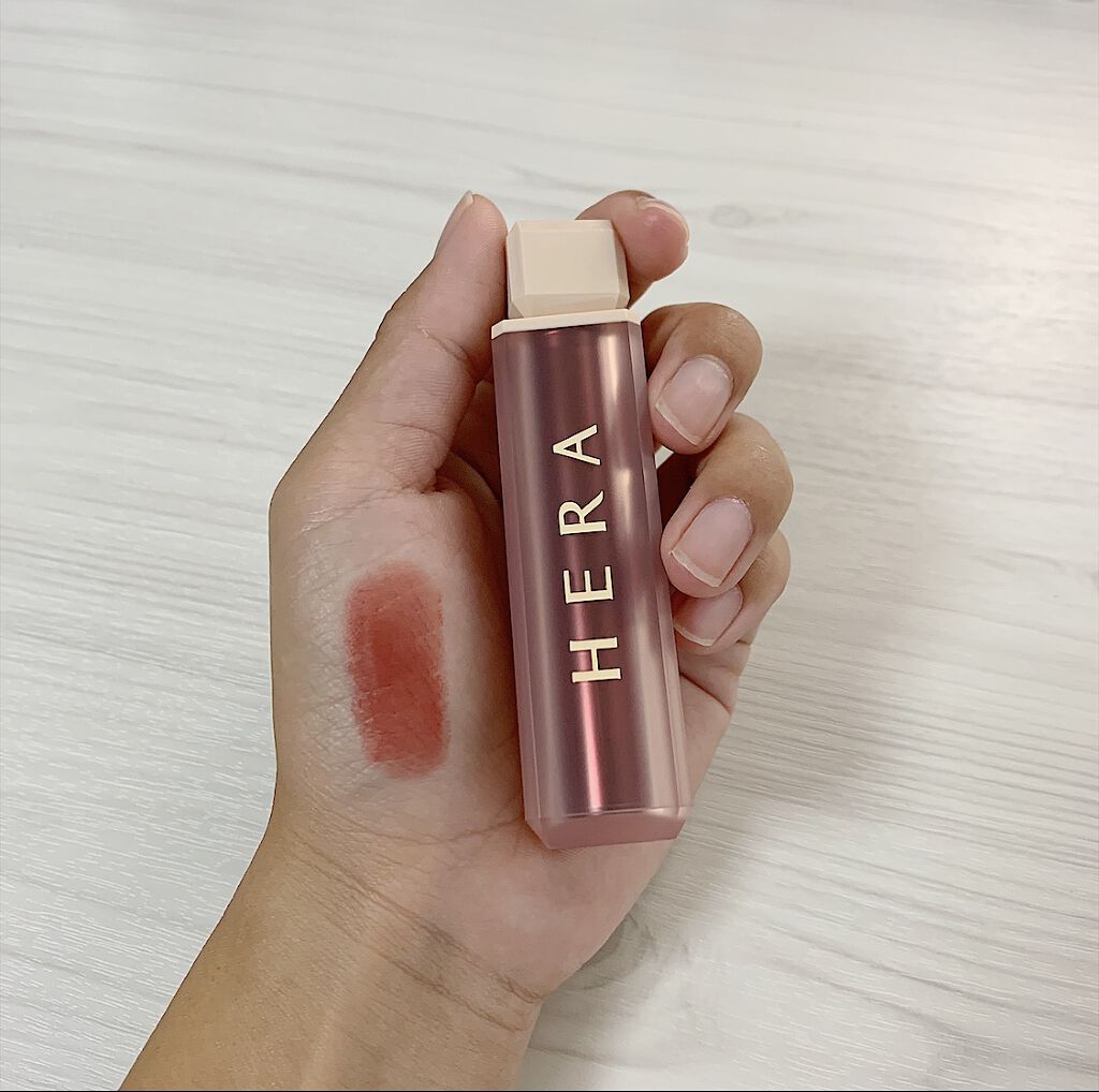 センシュアルスパイシーヌードボリュームマット/HERA/口紅を使ったクチコミ（2枚目）