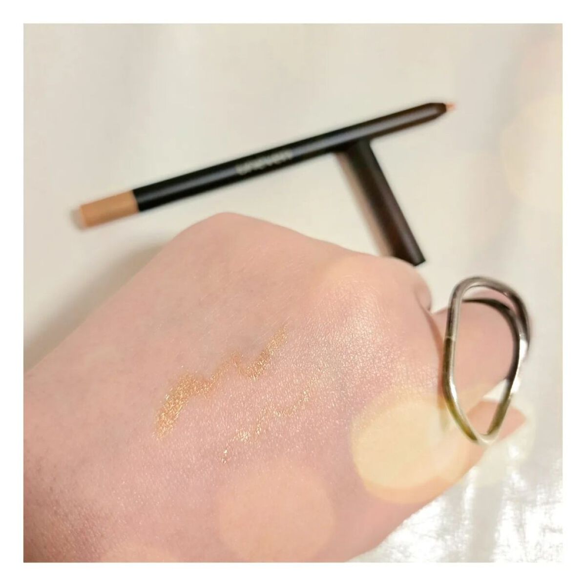 カラーリングソフトアイライナー デイブレイク/uneven/ペンシルアイライナーを使ったクチコミ（2枚目）