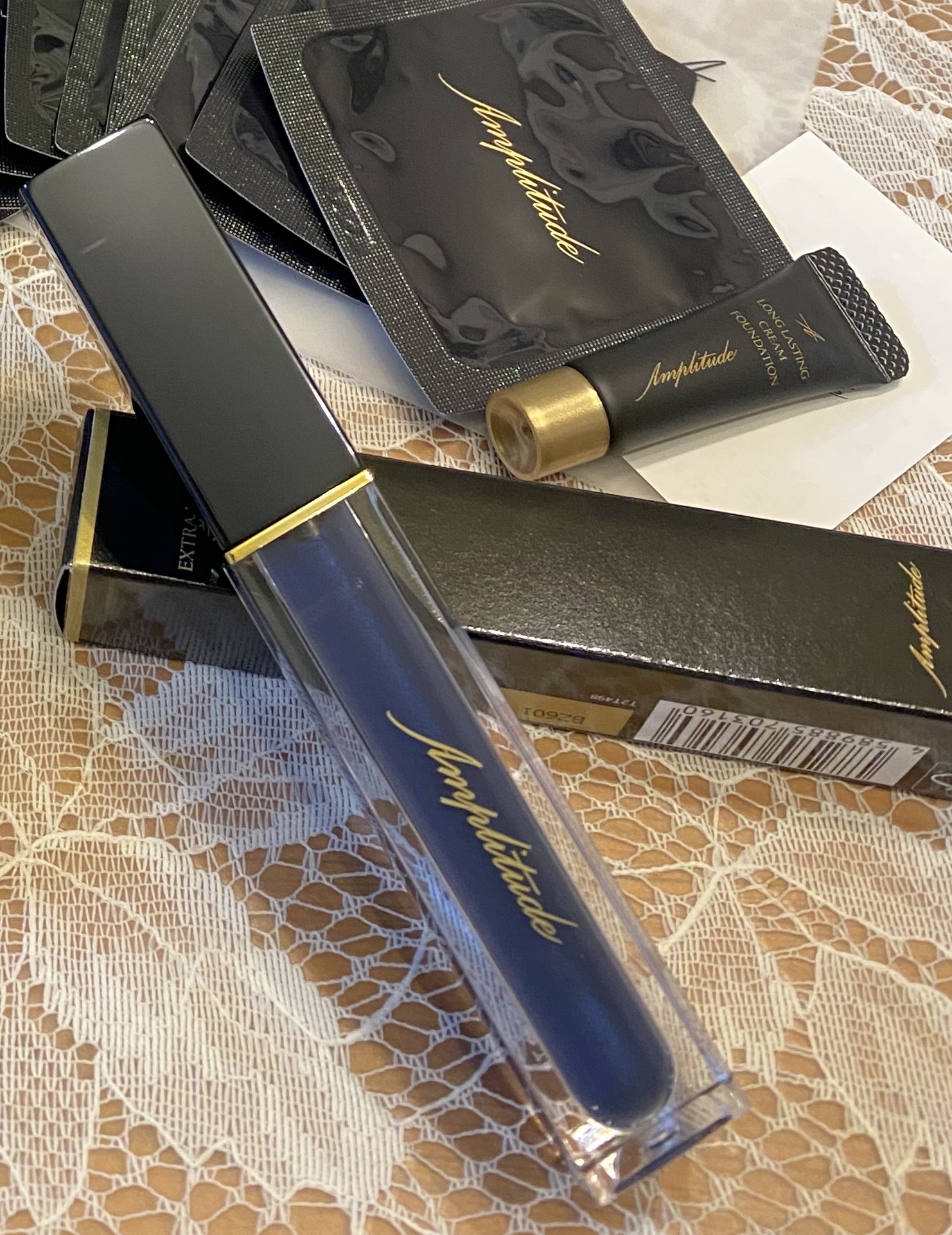 エクストラボリューム カラーマスカラ/Amplitude/マスカラを使ったクチコミ（1枚目）