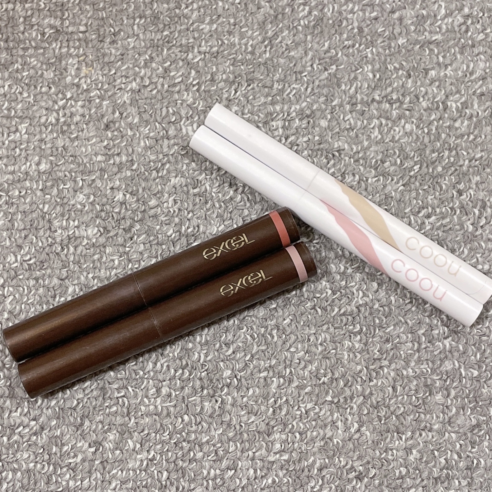 グリームオンフィットシャドウ/excel/スティックアイシャドウを使ったクチコミ（1枚目）