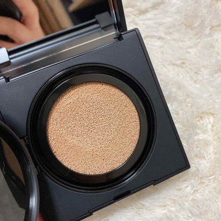 ナチュラルラディアント ロングウェア クッションファンデーション/NARS/クッションファンデーションを使ったクチコミ(2枚目)