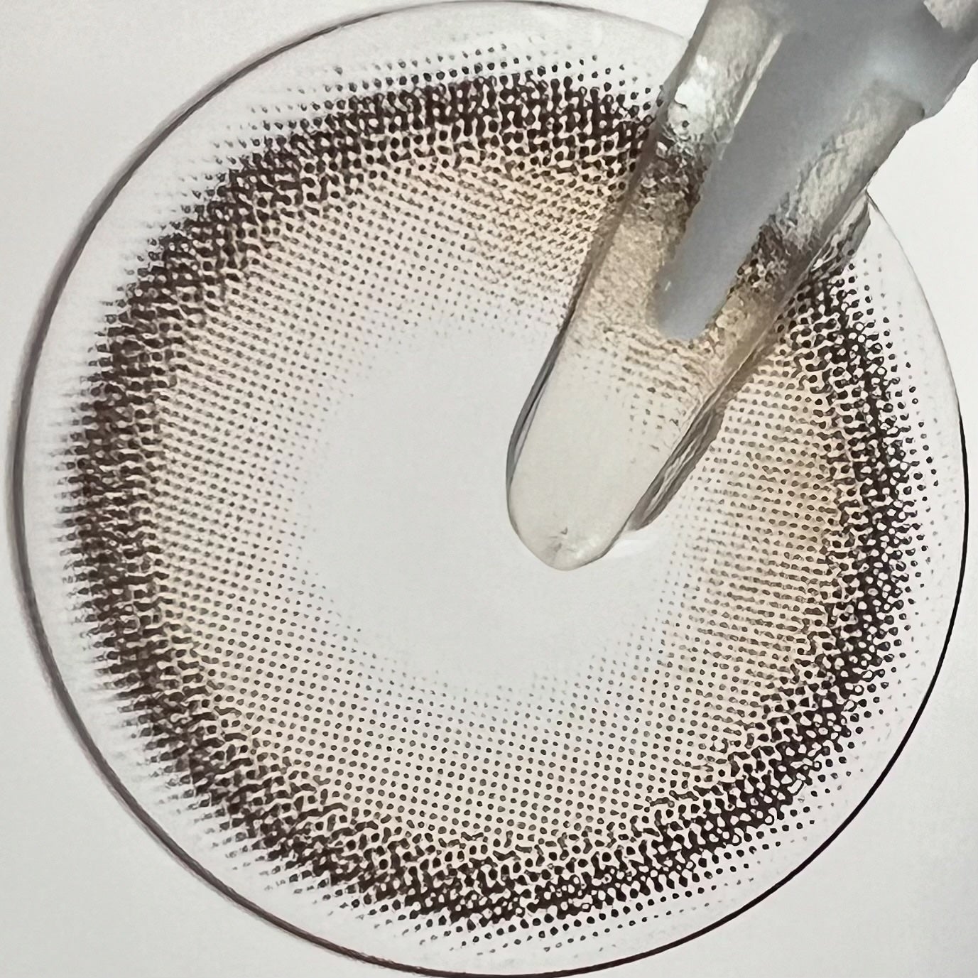 dooonut /WEEKENDSHOP/1ヶ月(1MONTH)カラコンを使ったクチコミ(8枚目)