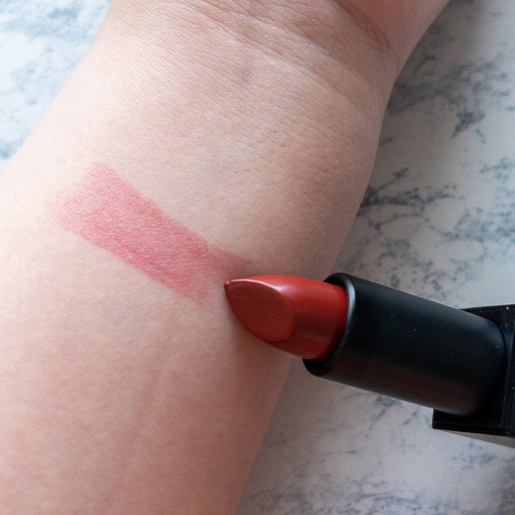 シアーバームティント #04 クリスマスローズ/＋ni/リップティントを使ったクチコミ（3枚目）