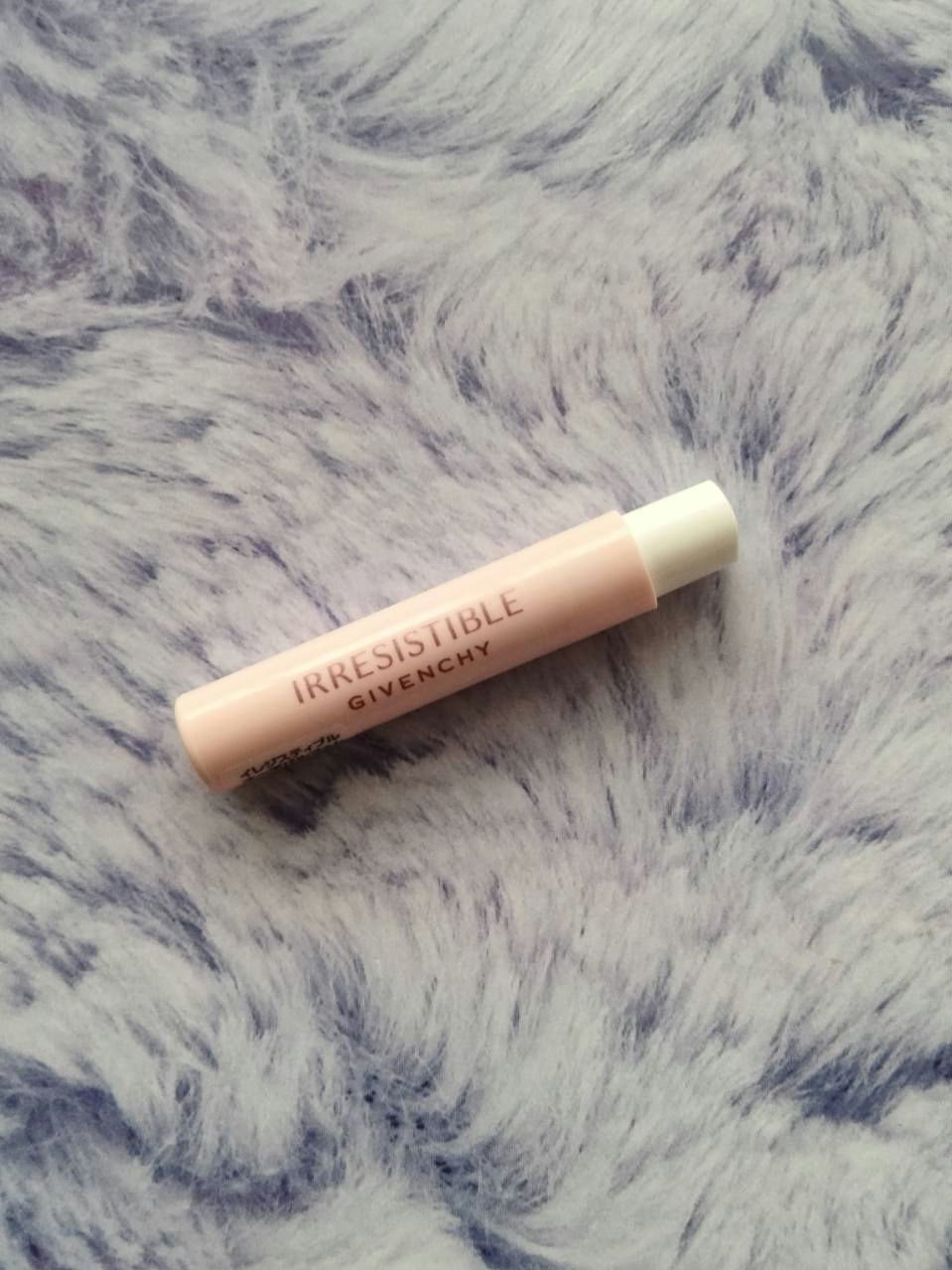 イレジスティブル オーデパルファム/GIVENCHY/香水(レディース)を使ったクチコミ（3枚目）