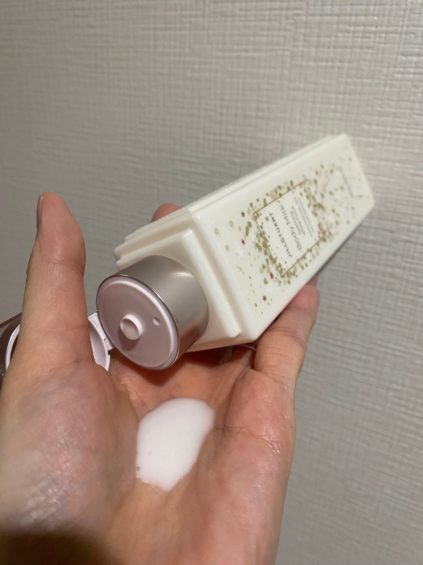 ジルスチュアート ボディミルク/JILL STUART/ボディミルクを使ったクチコミ(3枚目)