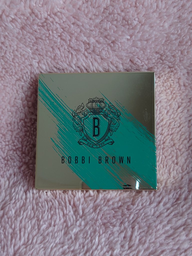 BOBBI BROWN リュクス ギルディッド ハイライターのクチコミ「自分用メモ_φ(･_･
✼••┈┈••✼••┈┈••✼••┈┈••✼••┈┈••✼

【使った.....」（1枚目）