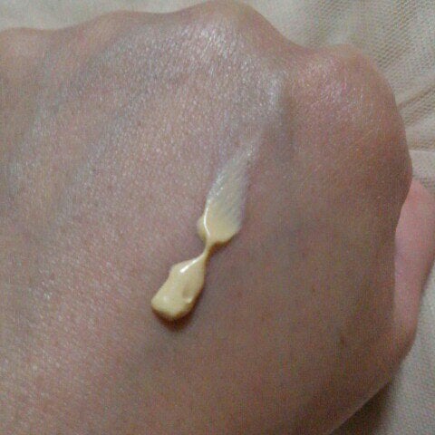 すっぴんリップエッセンス/クラブ/リップ美容液を使ったクチコミ(5枚目)