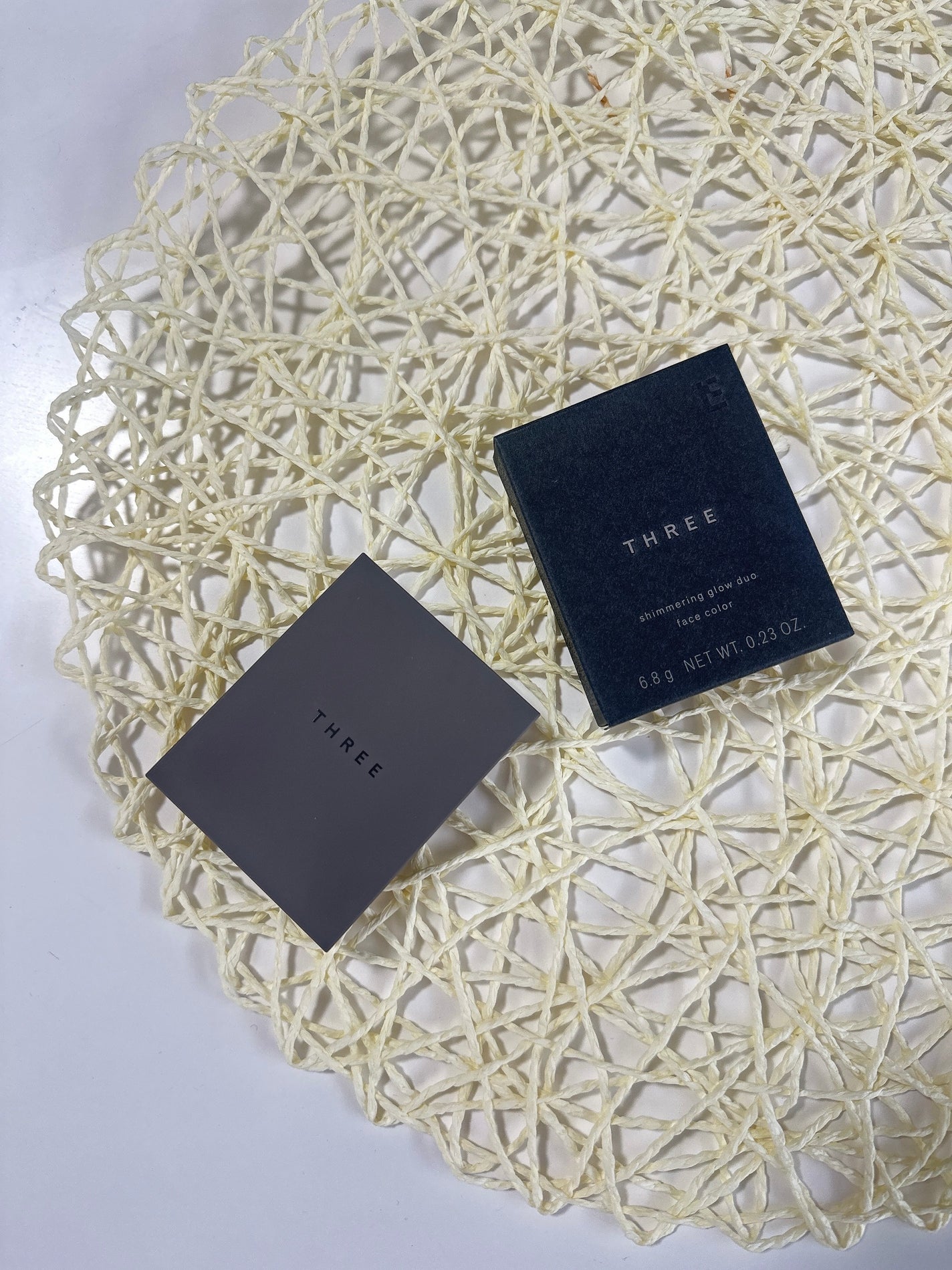 THREE シマリング グロー デュオ/THREE/クリームハイライトを使ったクチコミ(4枚目)