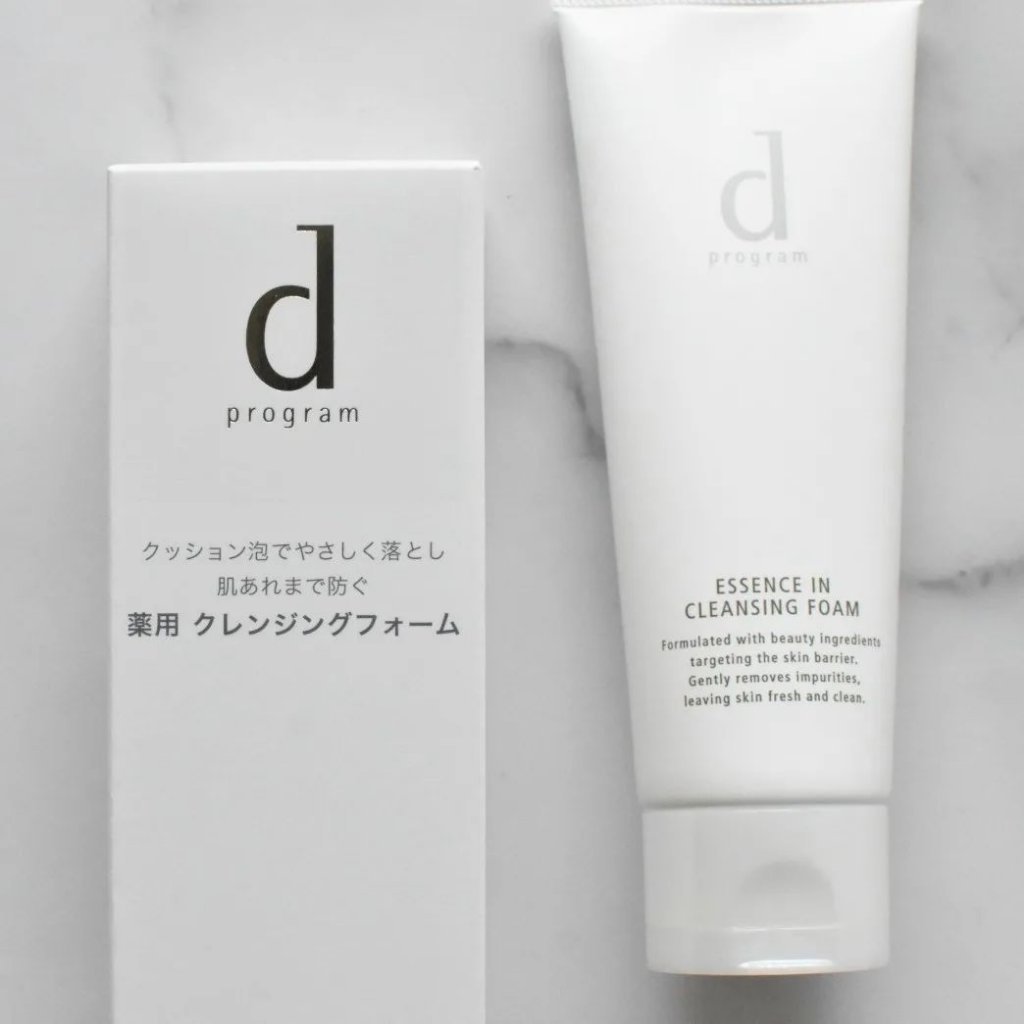 エッセンスイン クレンジングフォーム/d プログラム/洗顔フォームを使ったクチコミ（2枚目）