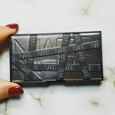 アンラップド ミニアイシャドーパレット DOLCE VITA/NARS/アイシャドウパレットを使ったクチコミ（2枚目）