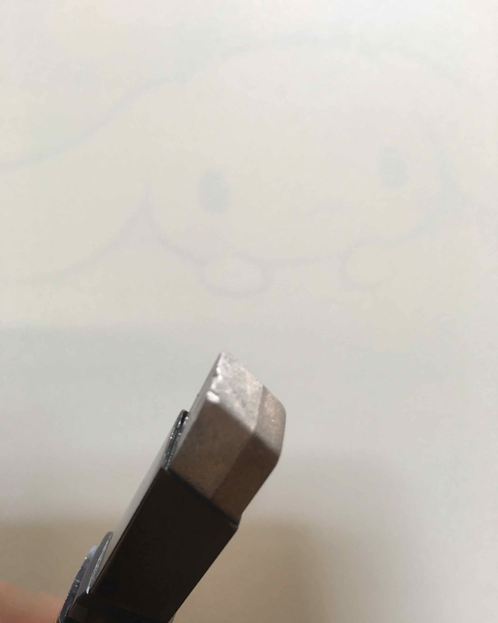 トーンオントーンアイシャドウ SV-1 シルバー グラス/MAYBELLINE NEW YORK/スティックアイシャドウを使ったクチコミ（2枚目）