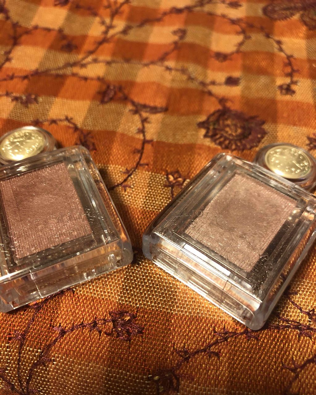 シャドーカスタマイズ/MAJOLICA MAJORCA/単色アイシャドウを使ったクチコミ(1枚目)