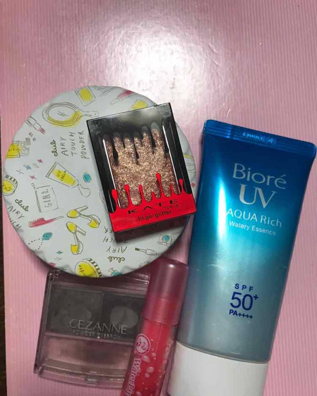 エアリータッチパウダー/クラブ/プレストパウダーを使ったクチコミ（1枚目）