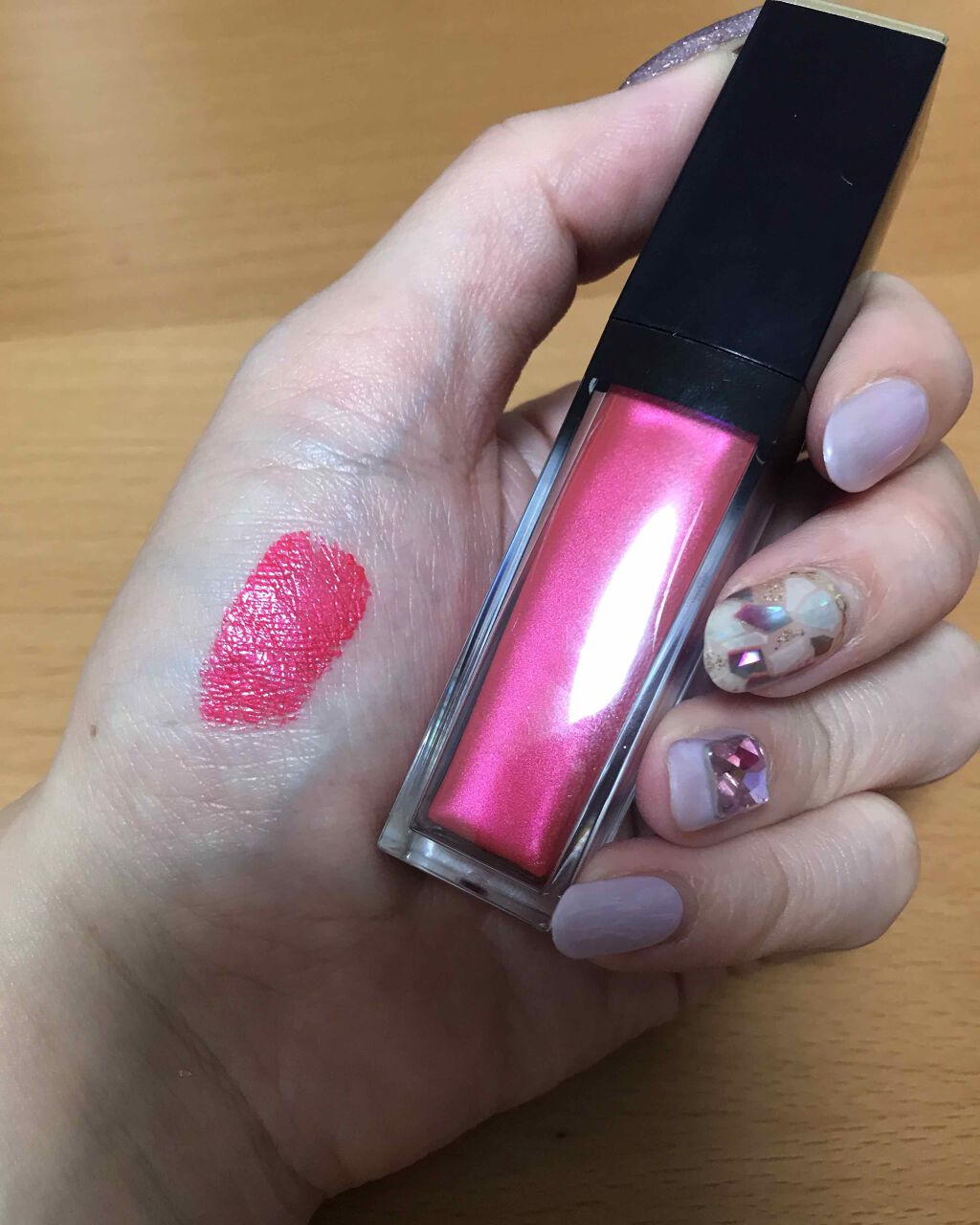 ピュアカラー エンヴィ ペイントオン リクイッド リップカラー/ESTEE LAUDER/リップグロスを使ったクチコミ(2枚目)